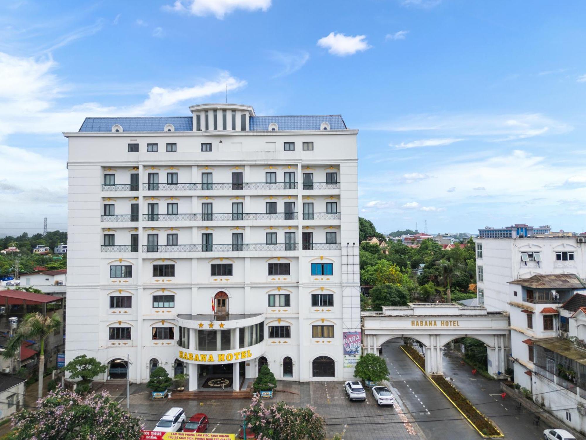 Отель Khach San Habana Thai Nguyen Экстерьер фото